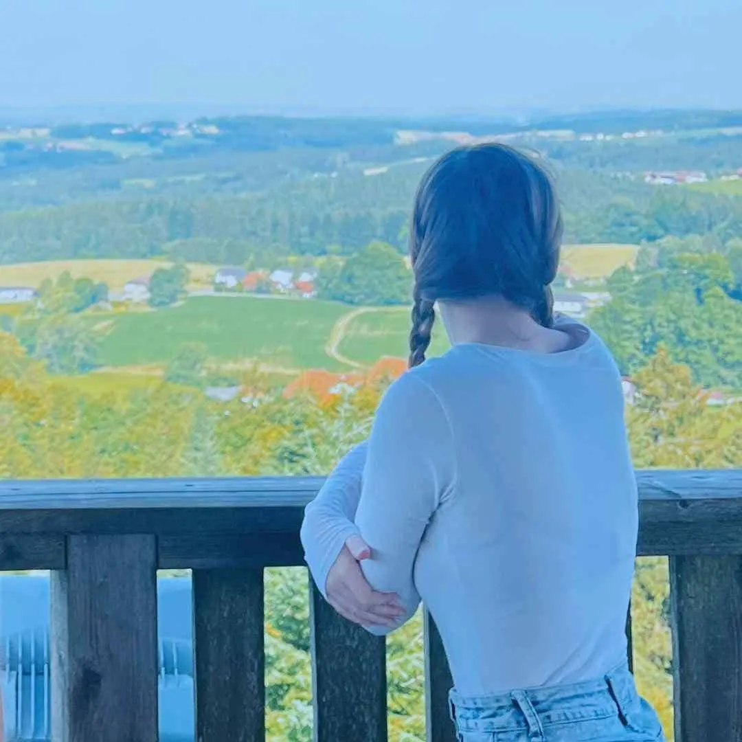 Clara — Lehrling Marketing